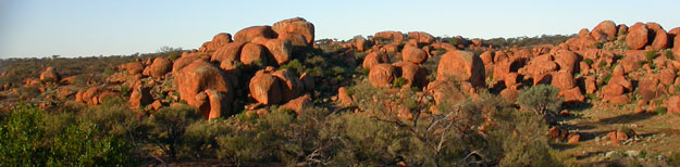 Poondarrie rock outcrop on Narloo Station at sunset